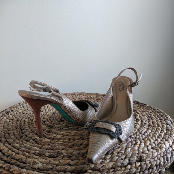 Carlos Santana Pointed Toe Faux Gator Slingback 8 - Picture 2 of 12